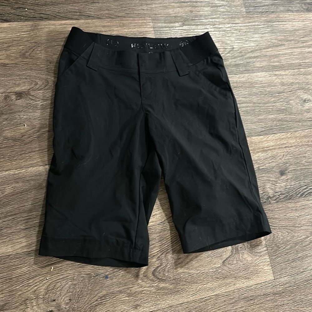 Flylow Black Bike Shorts, Size Small. Never worn